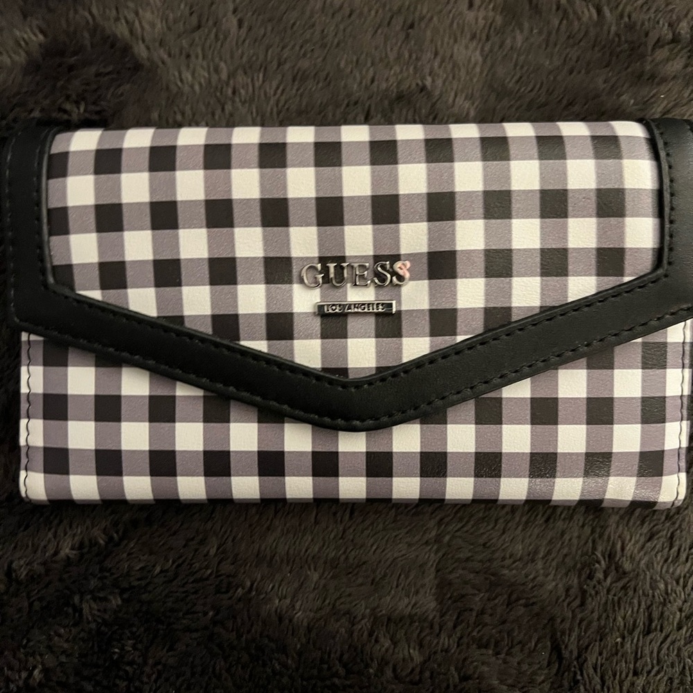 Guess Wallet